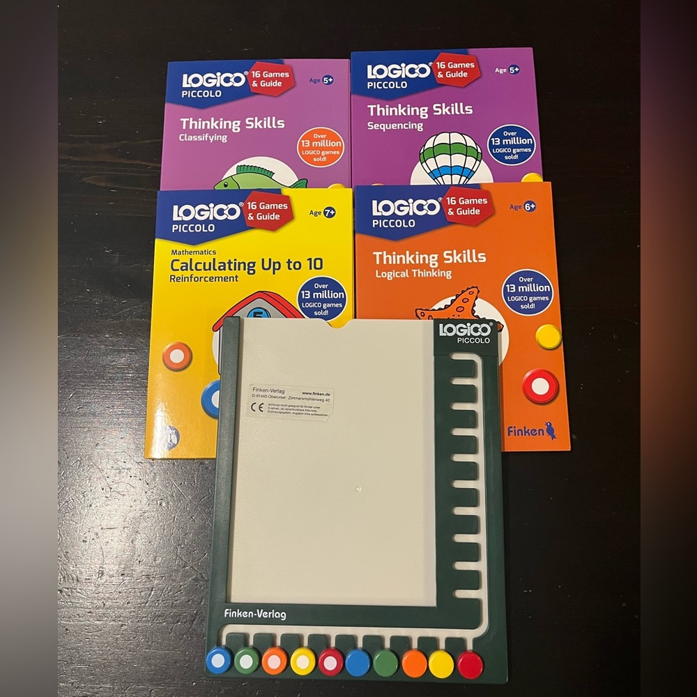 Logico Piccolo - 4 Piccolo Games + 1 Piccolo Game Board